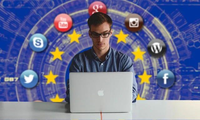 internet, technology, laptop, social media, gdpr, business, computer, communication, digital, online, network, modern, mobile, blue computer, blue technology, blue laptop, blue mobile, blue facebook, blue online, blue network, blue internet, blue social, blue media, social media, social media, social media, gdpr, gdpr, gdpr, gdpr, gdpr. What UK GDPR and ICO guidance means for social media trainers handling learner data?